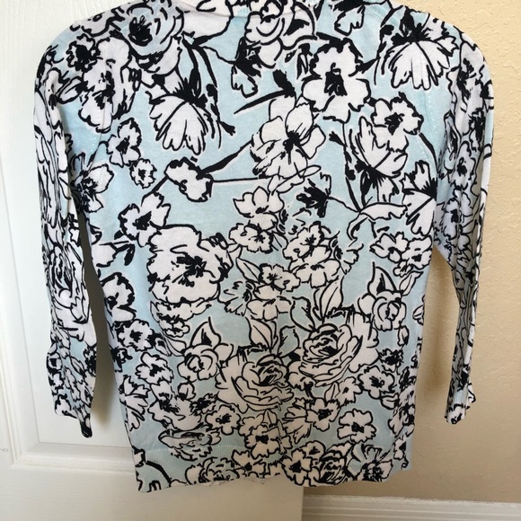 LOFT xxsp blue, black and white floral cardigan - Picture 2 of 5